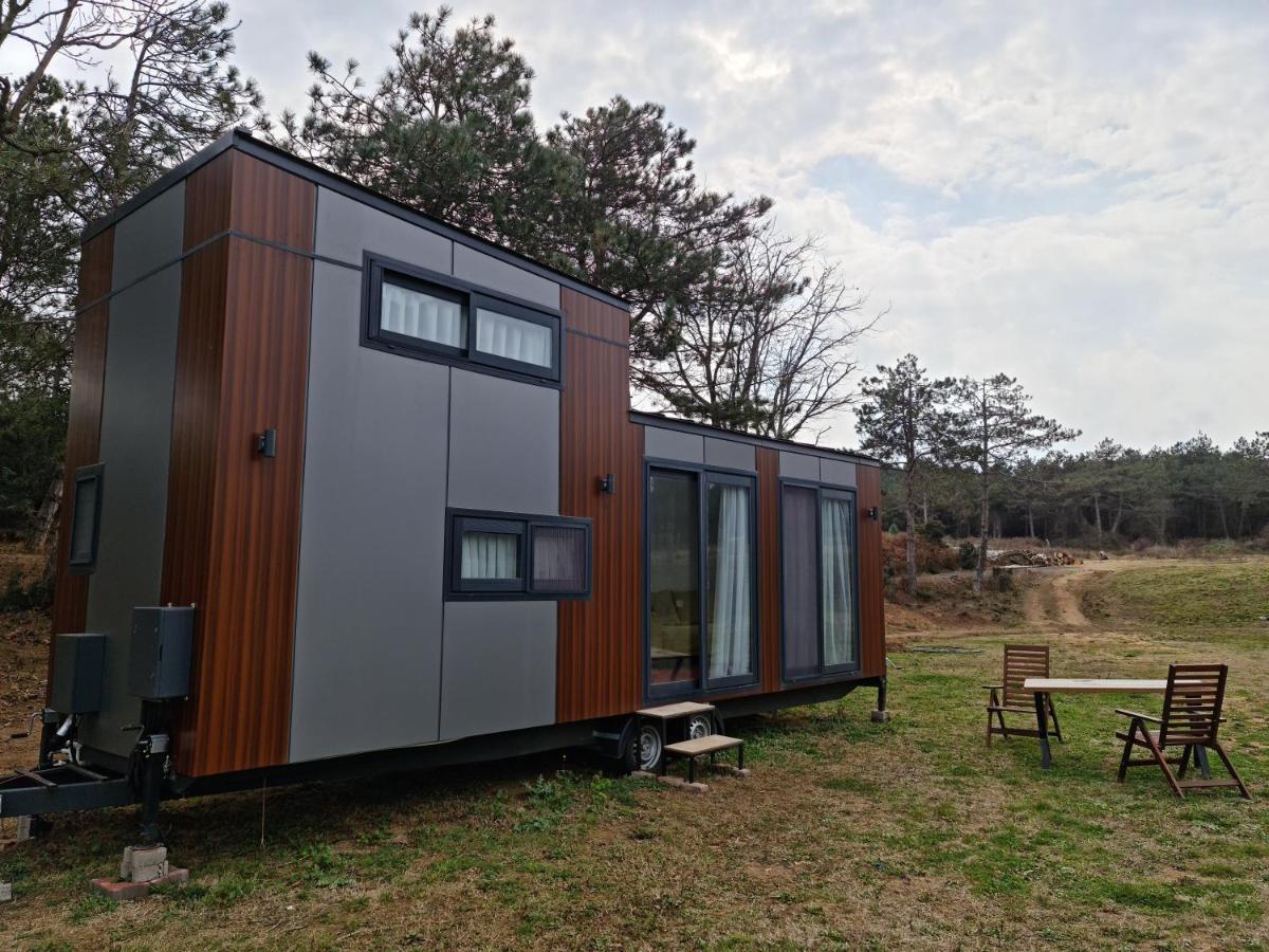 ホテル Kucuk Evler Tiny Houses イスタンブール エクステリア 写真